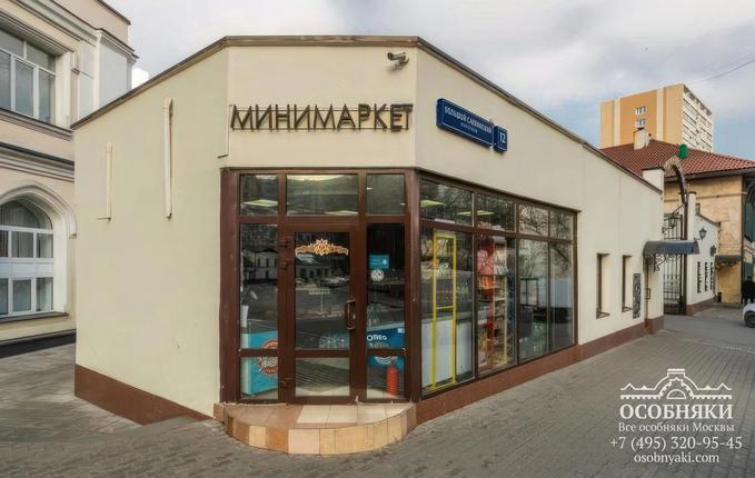 в Большом Саввинском переулке, 12с1, площадь 79 м