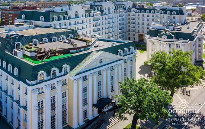 на улице Остоженка, 25, площадь 1843 м