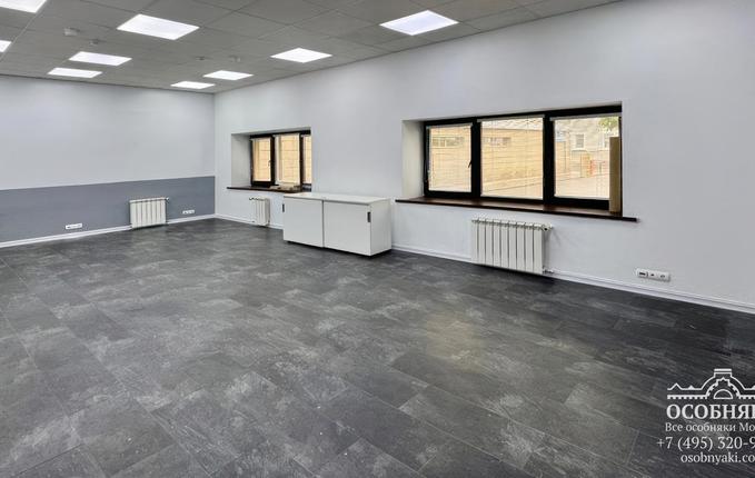 в Подкопаевском переулке, 4с6, площадь 203 м