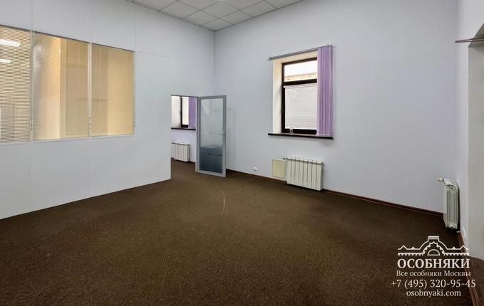 в Подкопаевском переулке, 4с6, площадь 203 м