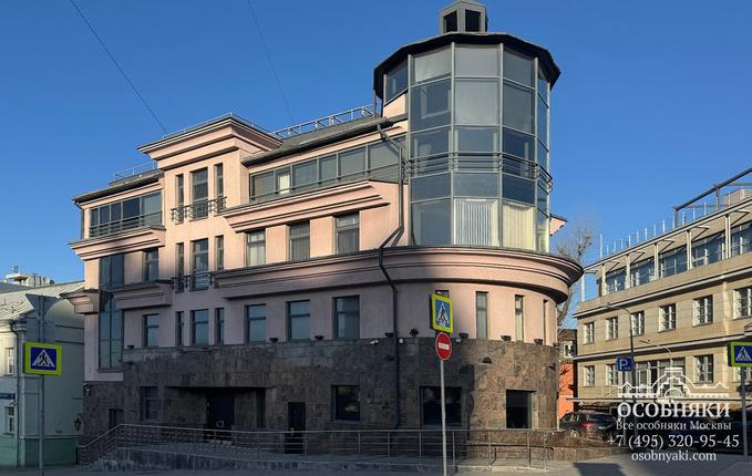 в Большом Дровяном переулке, 7, площадь 2310 м