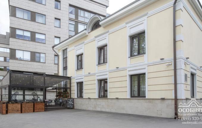 в Дегтярном переулке, 8с2, площадь 596 м