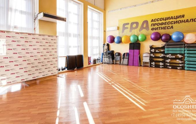 на улице Талалихина, 28, площадь 4388 м