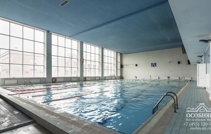 на улице Талалихина, 28, площадь 4388 м