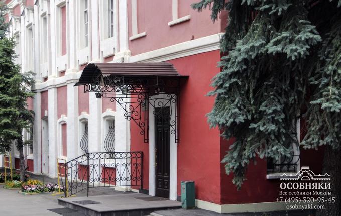 в Газетном переулке, 9с5, площадь 209 м