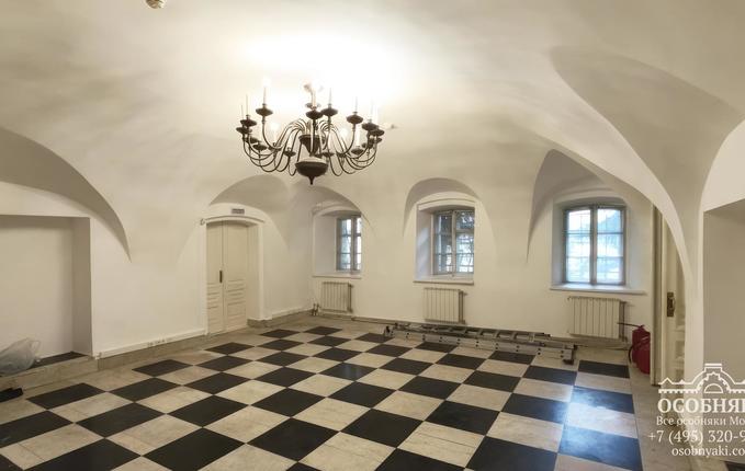 в Газетном переулке, 9с5, площадь 209 м