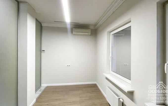 на Садовнической улице, 52, площадь 1224 м