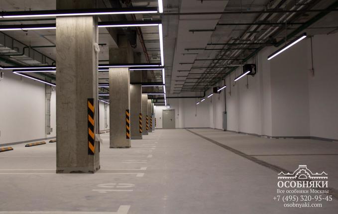 на улице Авиаконструктора Микояна, 1, площадь 9840 м