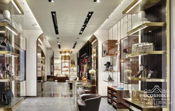 на улице Петровка, 16, площадь 4329 м