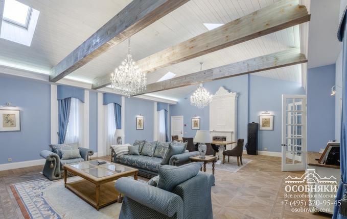 на улице Рождественка, 29, площадь 670 м