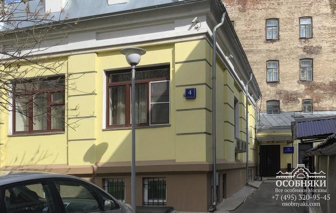 в Малом Кисельном переулке, 4, площадь 388 м
