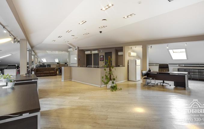 на Маленковской улице, 32, площадь 422 м