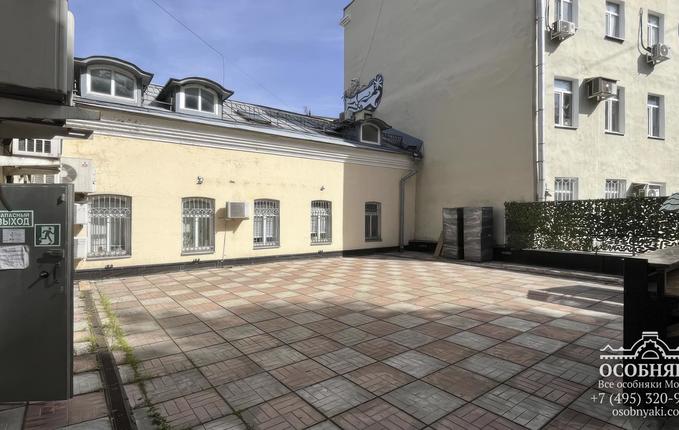 на Покровском бульваре, 6, площадь 1319 м