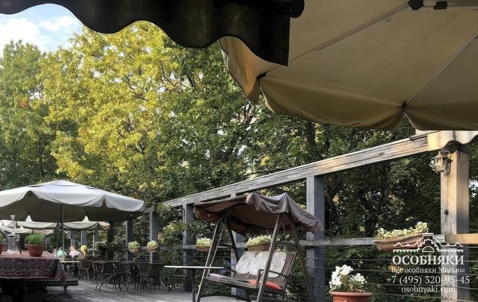 на улице Академика Королёва, 19А, площадь 1220 м