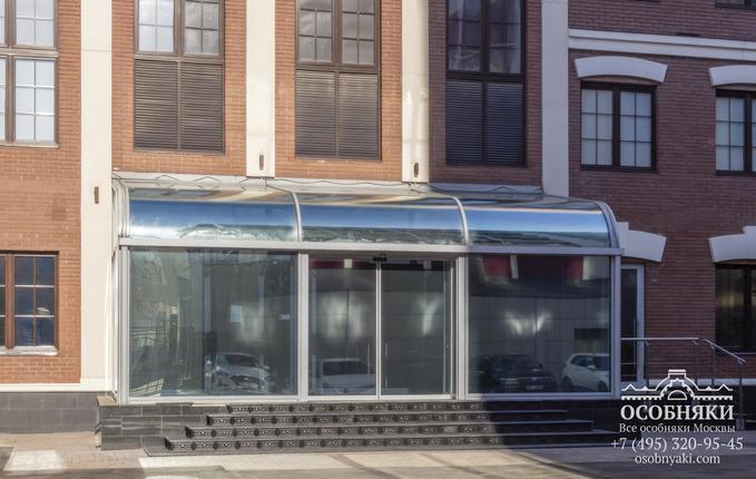 в Малом Калужском переулке, 4, площадь 8011 м