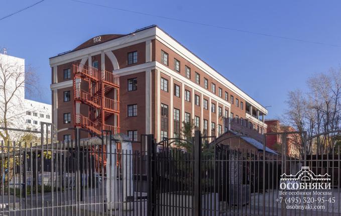 в Малом Калужском переулке, 4, площадь 8011 м