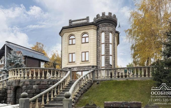 на 2-й Мякининской улице, 48, площадь 980 м