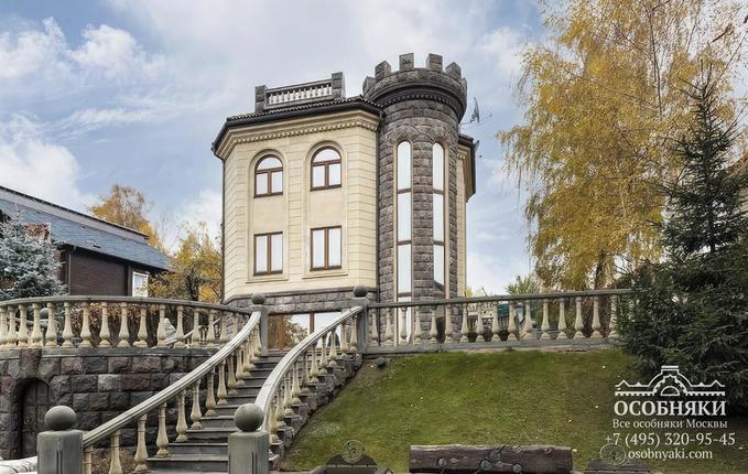 на 2-й Мякининской улице, 48, площадь 980 м