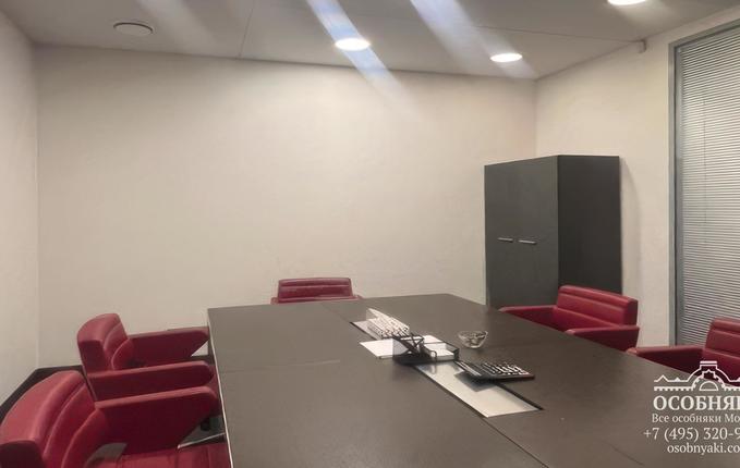 в Большом Спасоглинищевском переулке, 9/1, площадь 1544 м