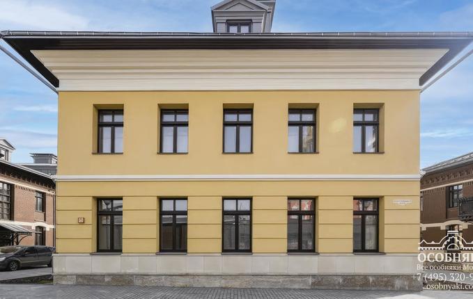 во 2-м Кадашёвском переулке, 5, площадь 985 м