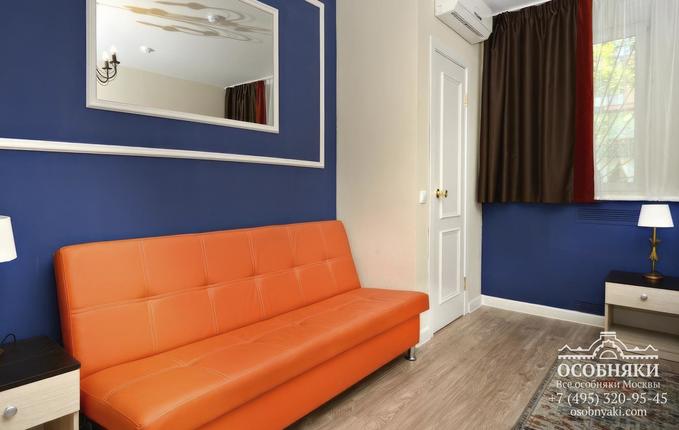 в Старопименовском переулке, 11с3, площадь 447 м