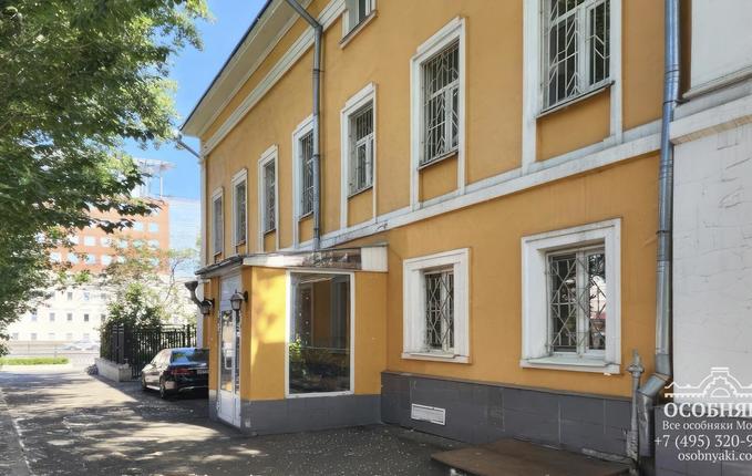 на Озерковской набережной, 52с1, площадь 1137 м