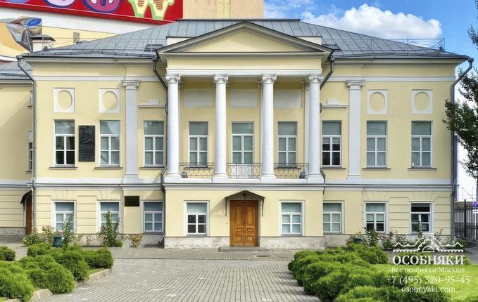 на Земляном Валу, 35, площадь 960 м