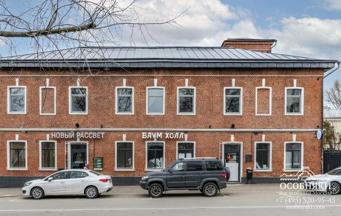 в Волховском переулке, 16/20, площадь 513 м