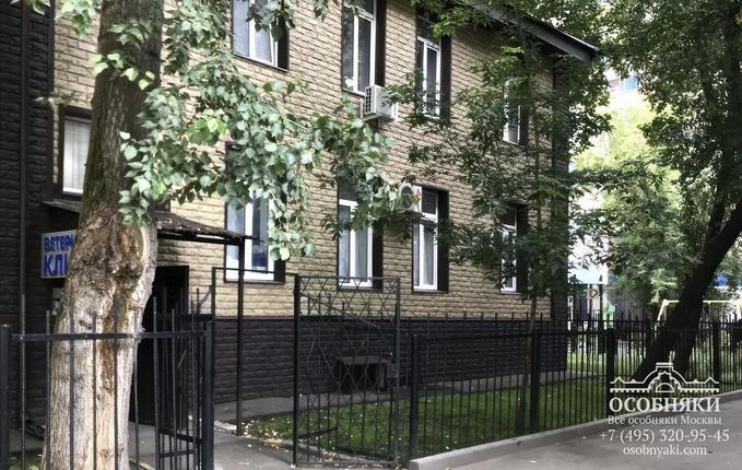 на улице Бурденко, 11, площадь 755 м