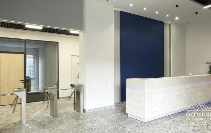 на Звенигородском шоссе, 18/20, площадь 3923 м