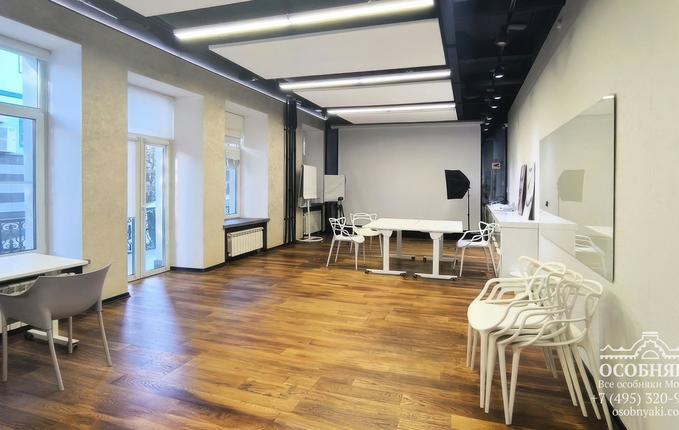 на улице Щепкина, 6с1, площадь 892 м