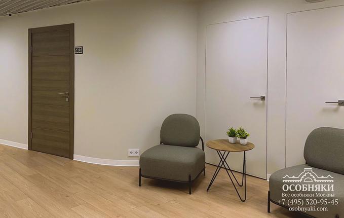 в Филипповском переулке, 8, площадь 2260 м