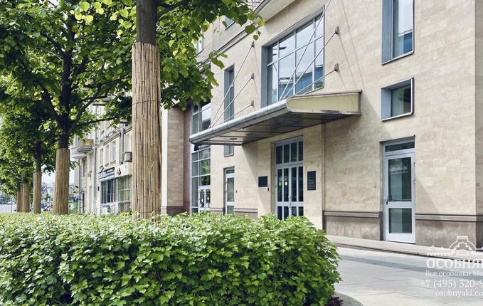 на Земляном Валу, 8, площадь 2130 м