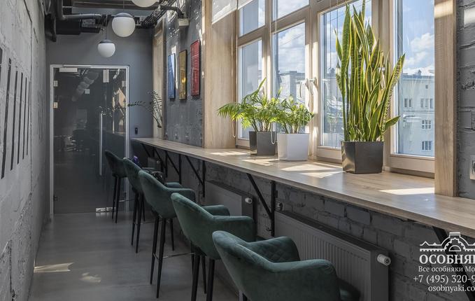 на Земляном Валу, 8, площадь 2130 м