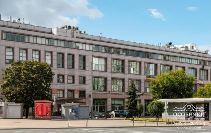 на Варшавском шоссе, 26, площадь 23180 м