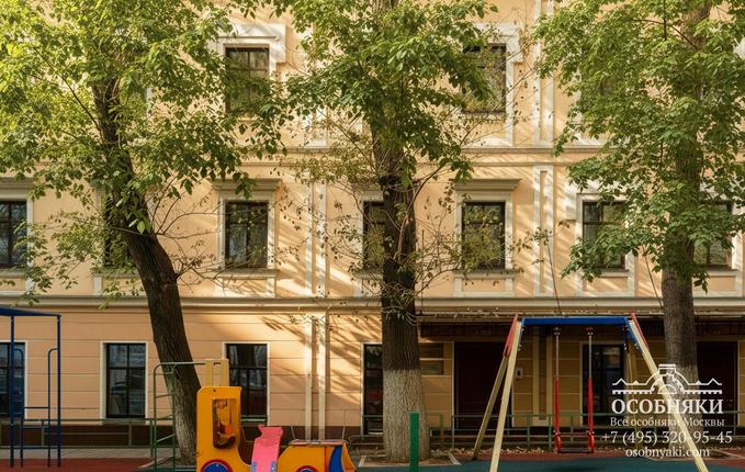 на Новокузнецкой улице, 4, площадь 375 м