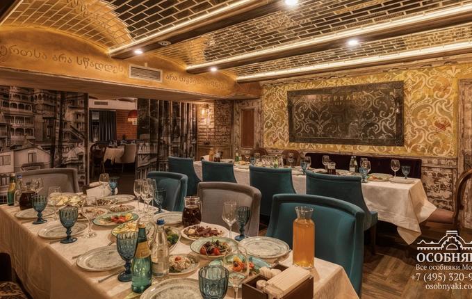 на улице Большие Каменщики, 1, площадь 5885 м