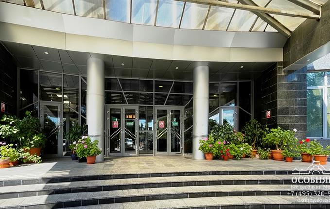 на 2-й Звенигородской, 13, площадь 14484 м