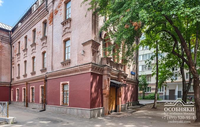 в Протопоповском переулке, 19с13, площадь 913 м