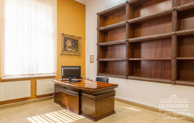 на Большой Почтовой, 36, площадь 2035 м