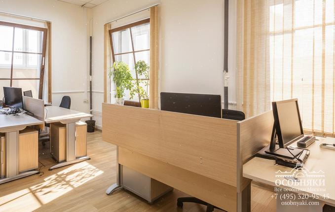 на Большой Почтовой, 36, площадь 2035 м