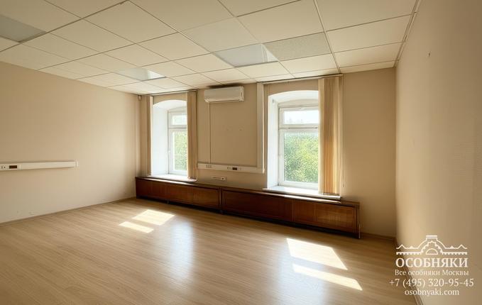 на Бауманской улице, 60/5, площадь 925 м