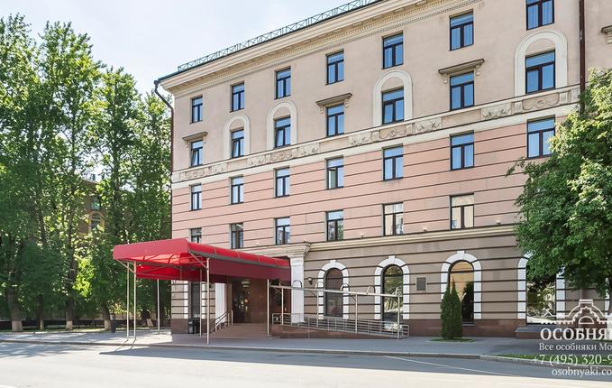 на Ярославской улице, 15, площадь 5395 м