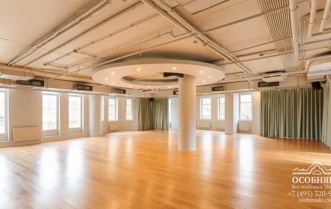 в Большом Кисловском, 9, площадь 6708 м