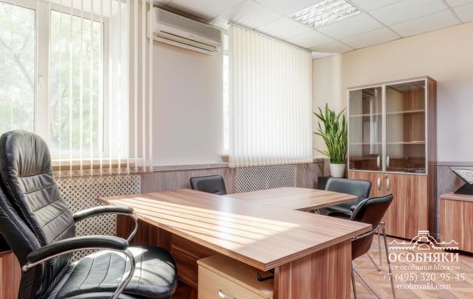 на Баррикадной улице, 8, площадь 4970 м