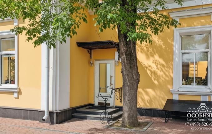 на Новинском бульваре, 20А, площадь 430 м