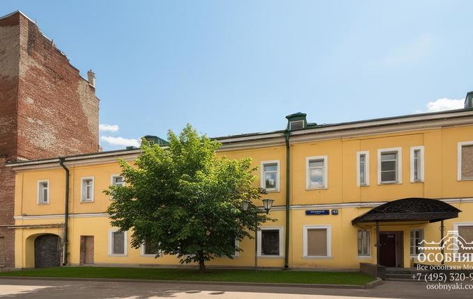 на Мясницкой, 42, площадь 489 м