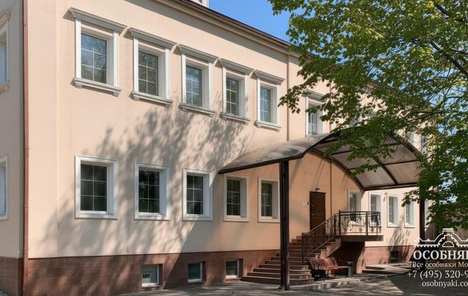 на Русаковской, 13с2, площадь 650 м