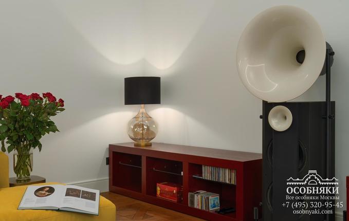 в Барыковском переулке, 7с1, площадь 558 м