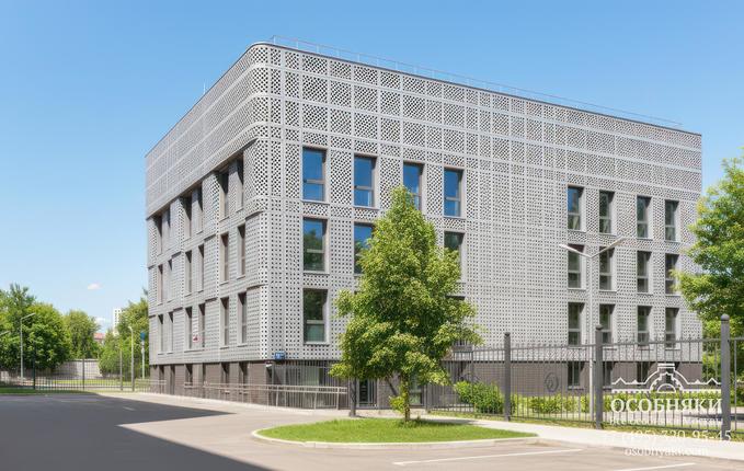 на Мантулинской улице,  7, площадь 2500 м